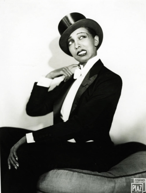 1933-josephine-baker copy