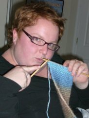 meghan-knitting