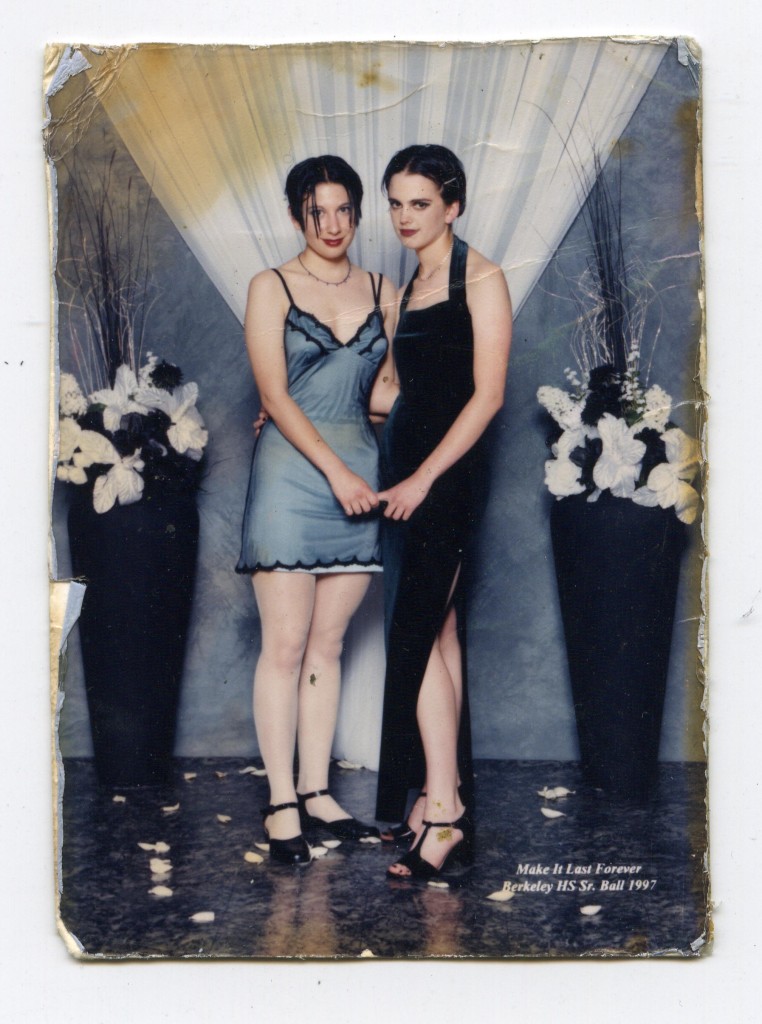 Free lesbian stories the prom dress