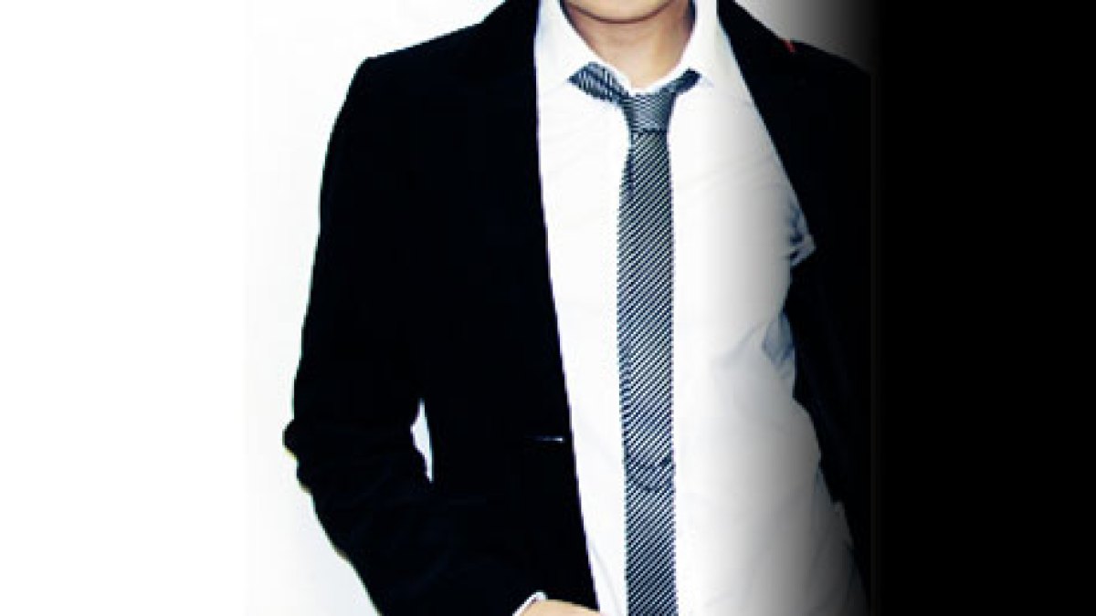 tying a skinny tie knot