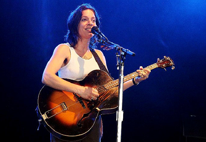 teen voyeur toilet ani difranco reprieve