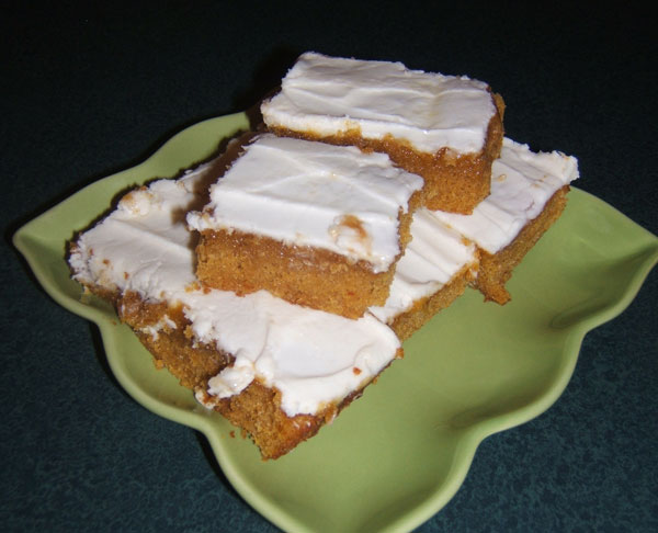 laura pumpkin bars