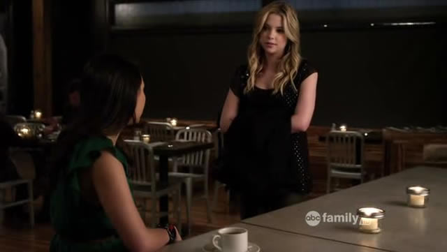 45-hanna-and-mona-get-back-together