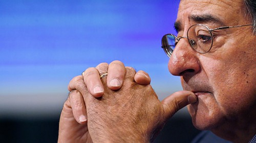 leon_panetta_0105