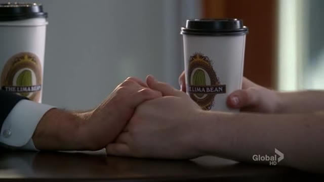 6b-cute-hand-holding-is-cute
