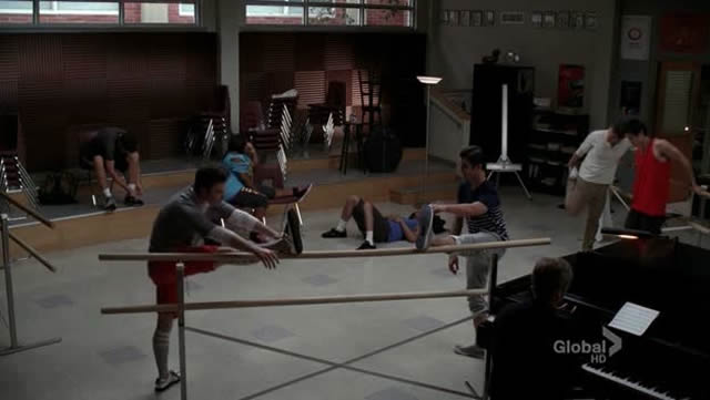 6d-they-should-just-do-chorus-line