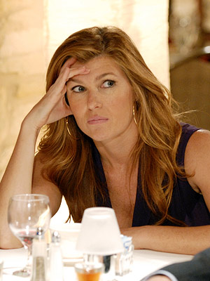 Connie-Britton-Friday_l