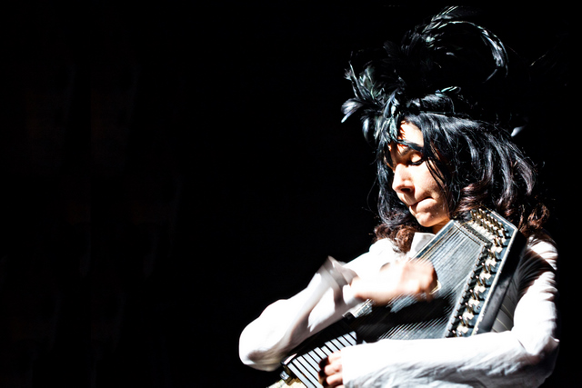 pj_harvey_2011