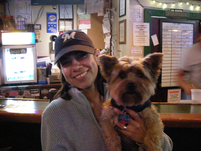 Pint interior2 Milwaukee WI