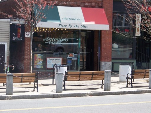 antoniospizza amherst ma