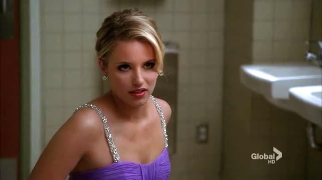 13b-quinn-getting-ready-to-actually-eat-finns-face