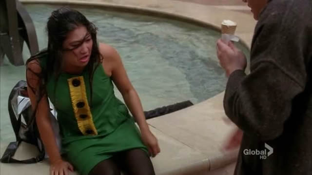 that green dress is hideous who let that happen