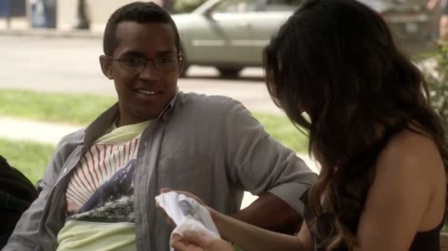 when did nate get glasses