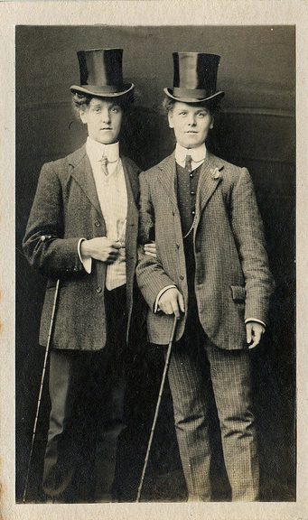 1920s-well-dressed