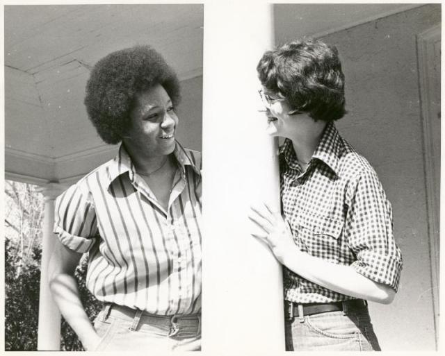 1977