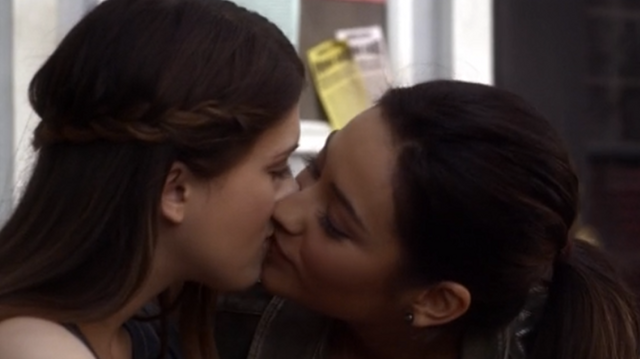 Pretty Little Liars Recap 310 What Lies Beneath Lesbian Relationships Autostraddle