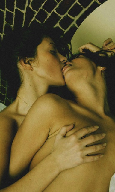 via-modellesbians