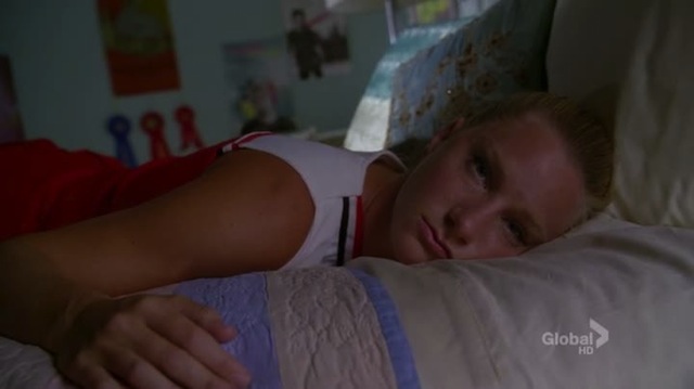 Glee402-00332