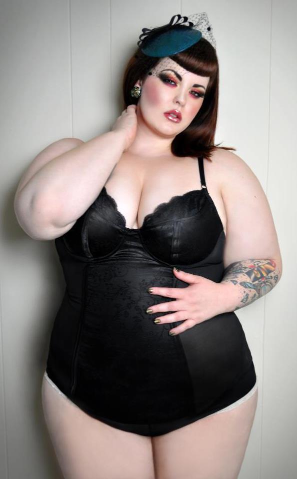 via-prettyplussize.tumblr-1