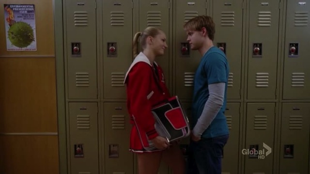 12b-they-couldve-addressed-real-life-implications-of-bisexuality