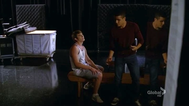 14b-i-ll-take-homoerotic-tension-for-600-alex