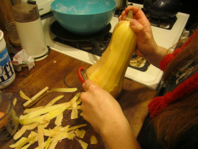 peeling squash