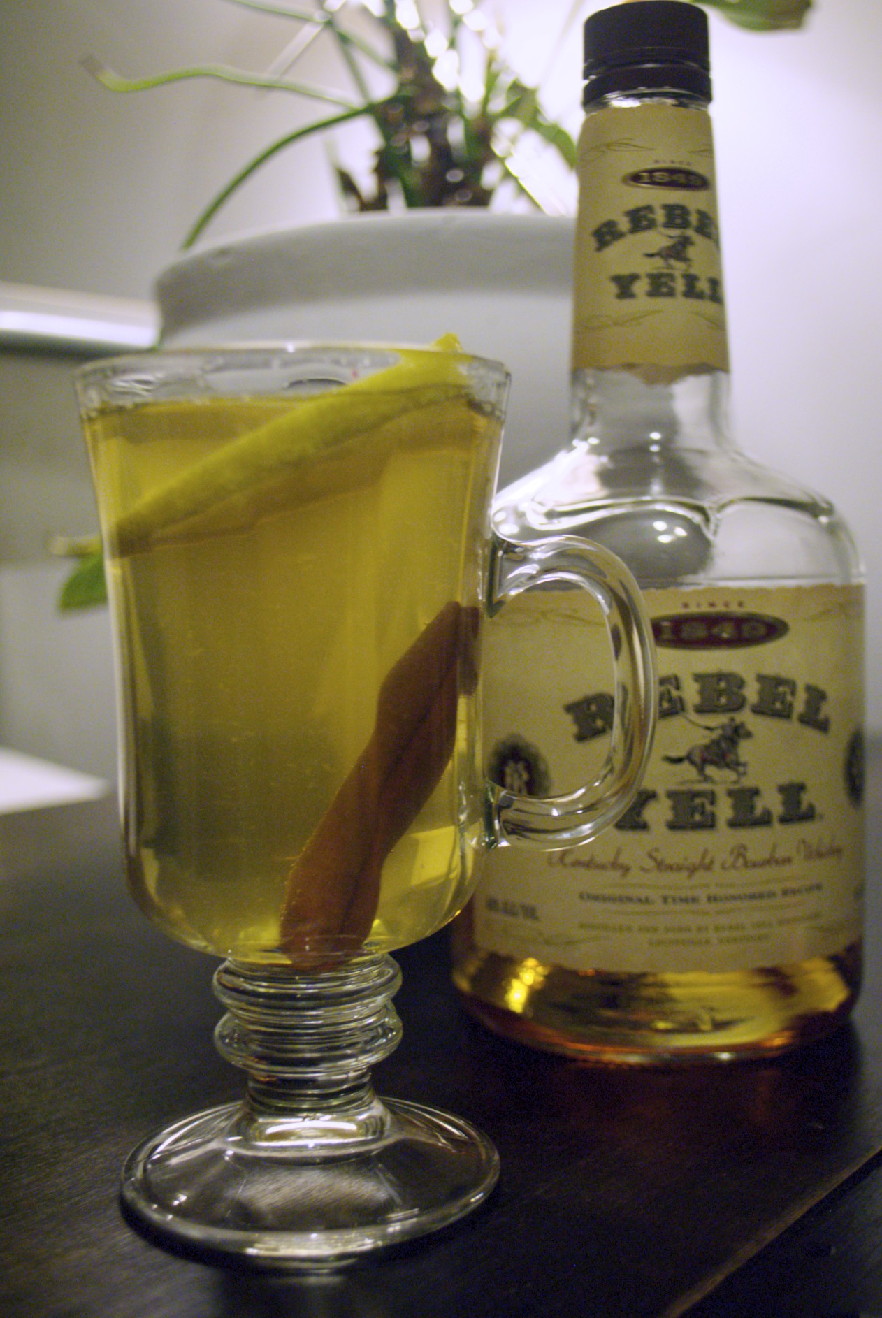 Liquor in the Toddies Hot Drinks for a Sore Throat Autostraddle