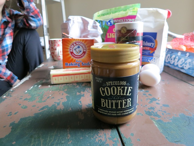 let's be real this recipe uses a lot of ingredients but everything is overshadowed by the star itself, cookie butter