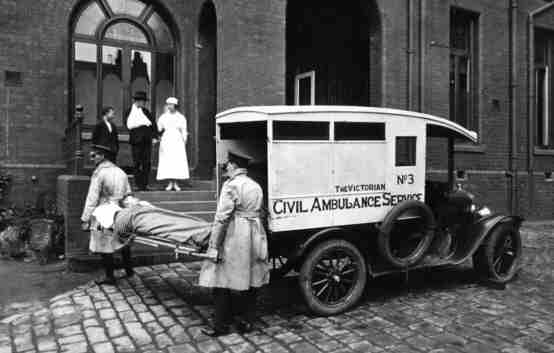 ST. VINCENT'S HOSPITAL IN 1916; 2016? {VIA LE CHIK BATIK}