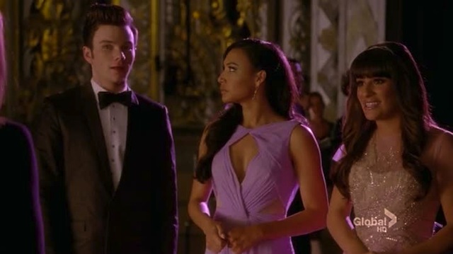 oh my god there's a spider in kurt's ear