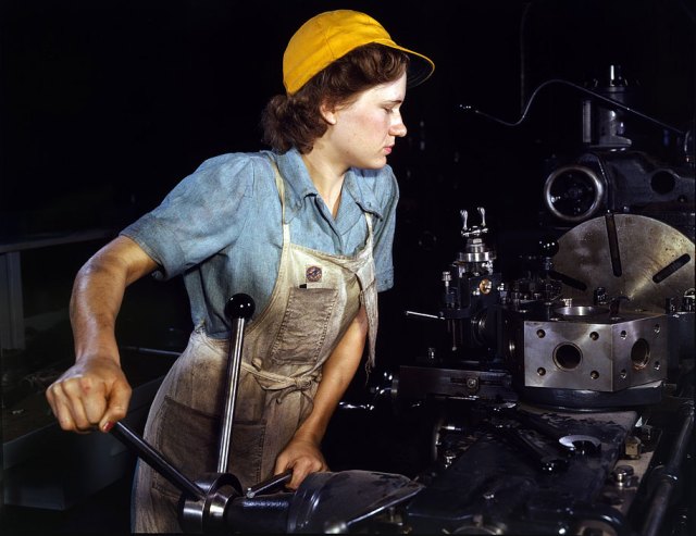 world-war-ii-women-at-work-in-color-14