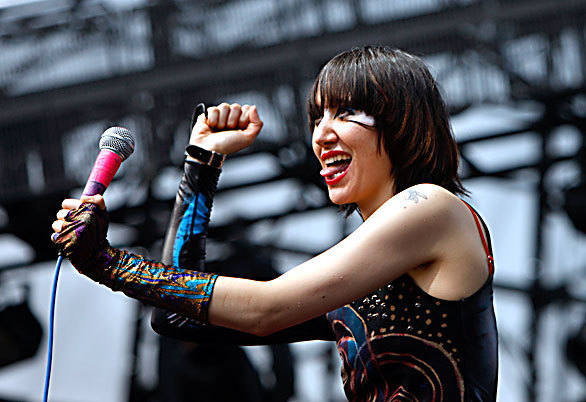 KAREN O {VIA FANPOP}