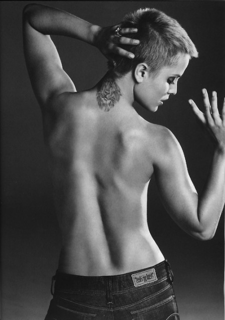 Mena Suvari - Vanity Fair Italia by Mark Liddell, October 2007 (via classydyke)