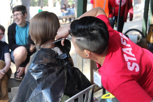 katrina doing haircuts