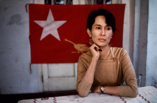 Daw Aung San Suu Kyi, photograph by steve mccurry, via