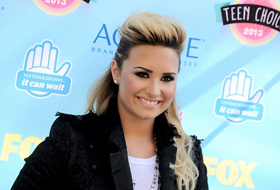 via [http://newsinfoline.com/public/html/Aug13/demi-lovato-to-appear-on-gleelos-angeles-demi-lovato-is-slated-to-star-in-at-lea.html