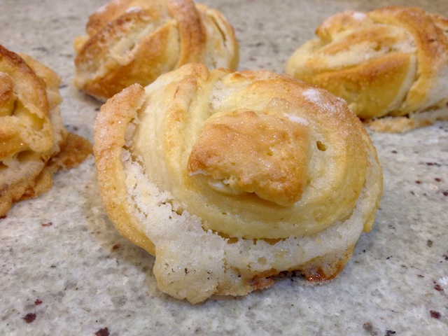 Get Baked Bulkas (Yeast Buns), A South African Jewish Tradition Autostraddle pic