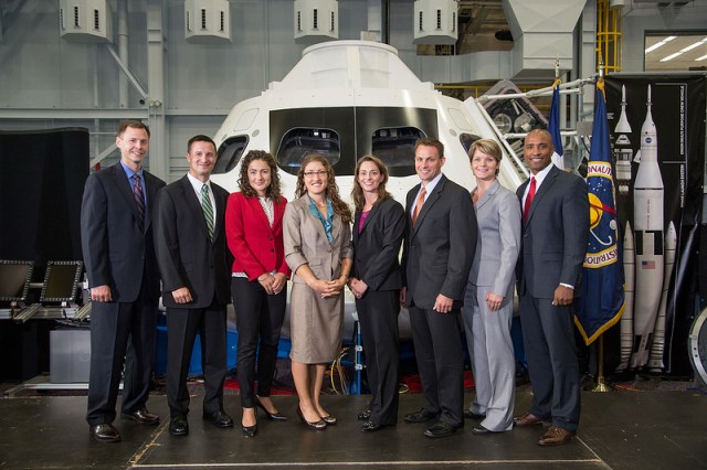 Astronaut Candidate Class of 2013: Tyler Hague, Andrew Morgan, Jessica Meir, Christina Hammock, Nicole Aunapu Mann, Josh Cassada, Anne McClain, Victor Glover. Via NASA Flickr.