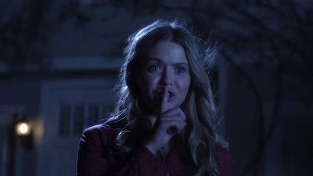 Turns out Aria is just impersonating Alison in the opening sequence