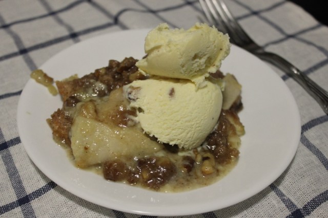 Laura's apple pie with ice cream.