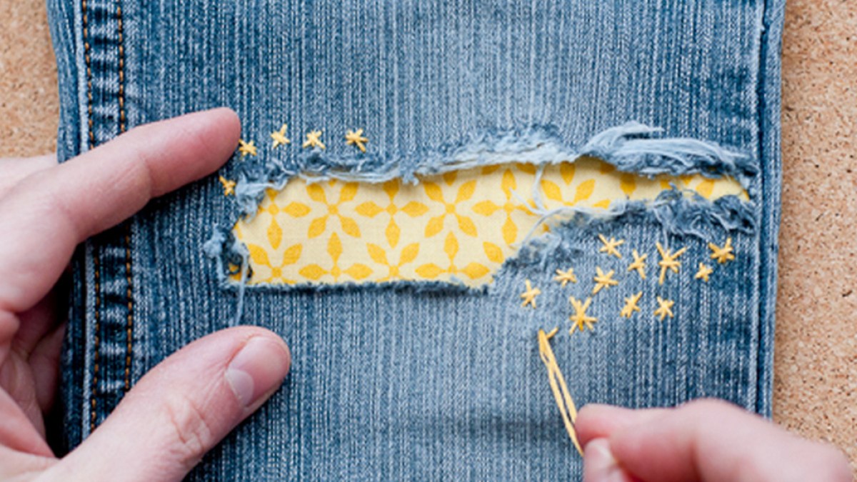 How to Patch a Hole in a Pair of Jeans (and make it look good!) - I Am Sew  Crazy