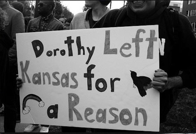 dorothy-left-kansas