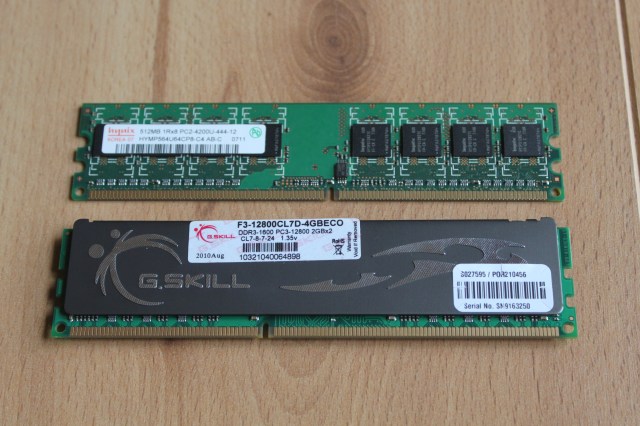 DDR2 and DDR3 RAM