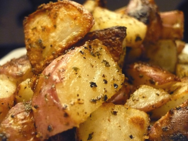 roasted-red-potatoes