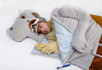 bb2e_tauntaun_sleeping_bag