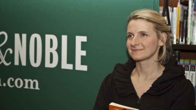 NEW YORK - JANUARY 05: Author Elizabeth Gilbert signing her book 'Committed' at Barnes&Noble bookstore on JANUARY 05, 2010 in New York City. She came out as a late in life lesbian.