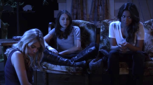 That awkward moment when you're watching the L Word with your friends and a graphic sex scene starts and everyone has to act like they're not into it.