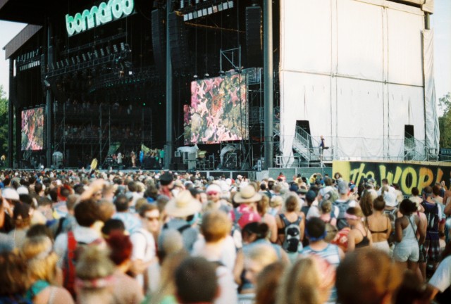 Even more people, and a little Bjork jumbotron goodness.