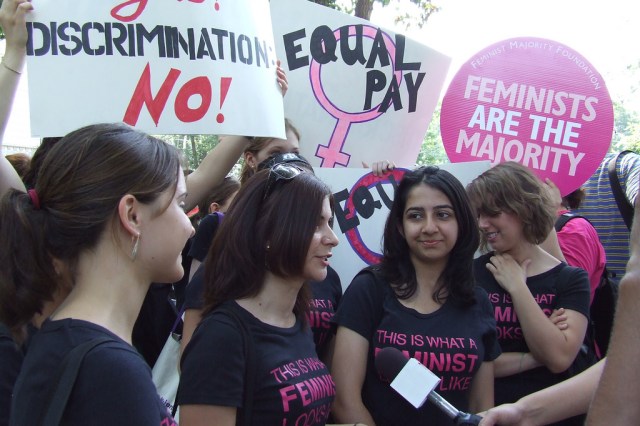 young-feminists-equal-pay-rally