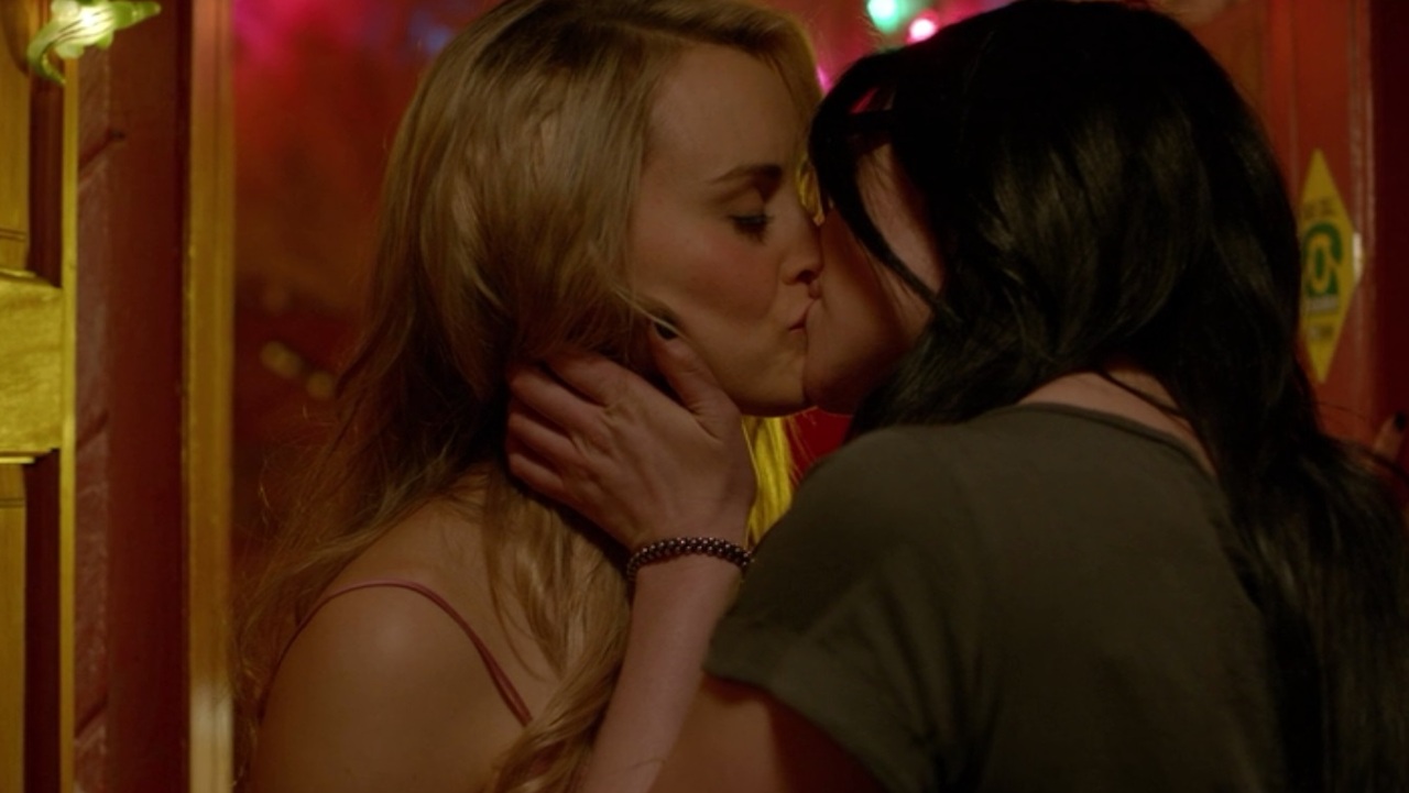 Orange is the New Black Episode 210 Recap The One with All the Flashback Secks Autostraddle
